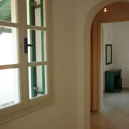 Manolis Farm Guest house
