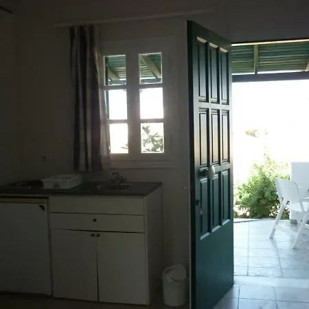 Manolis Farm Guest house